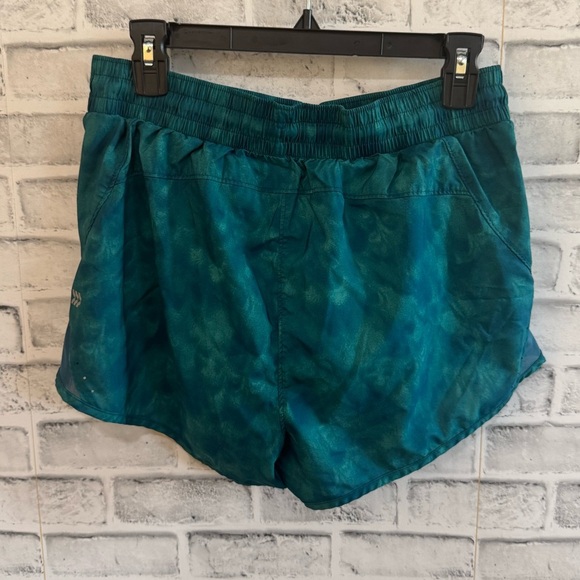 Women’s All in Motion athletic lined blue/green colored shorts Medium - Picture 2 of 3